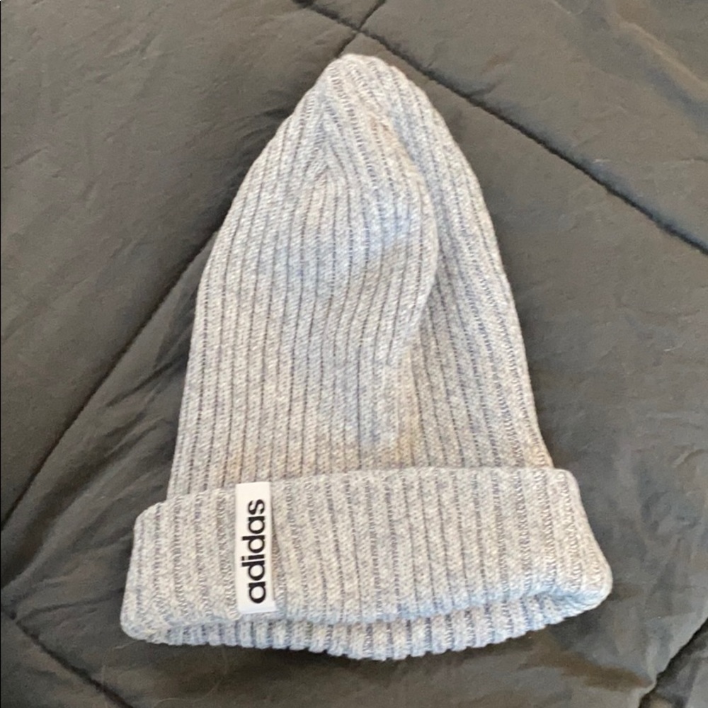 Adidas beanie